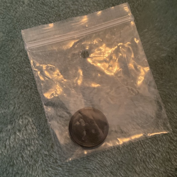 Vest - Picture 3 of 5